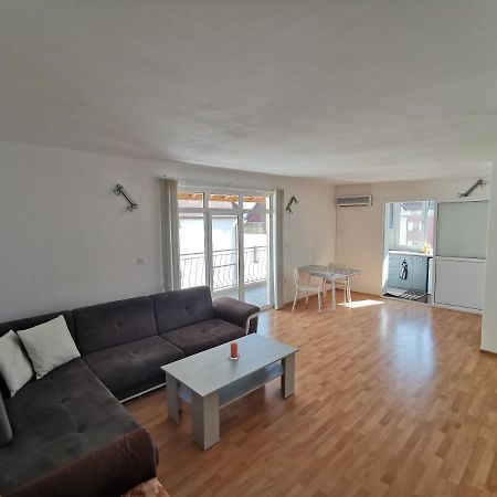 4Th Floor Burgas Exterior photo
